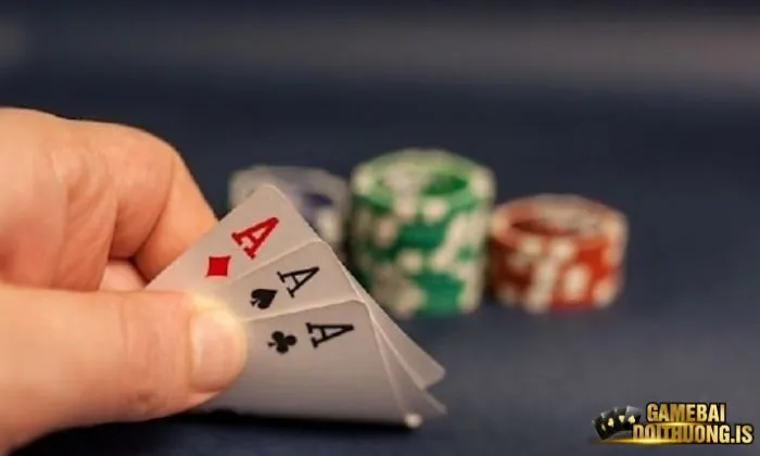 Tố thêm tiền đúng lúc giúp tăng cơ hội thắng lớn đơn giản