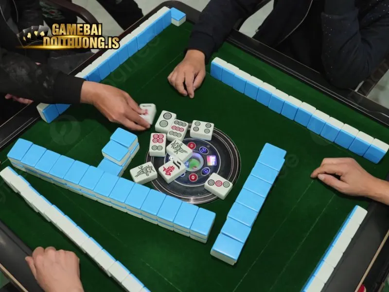 Tham cược cao dễ gây thua lớn khi chơi mạt chược V8